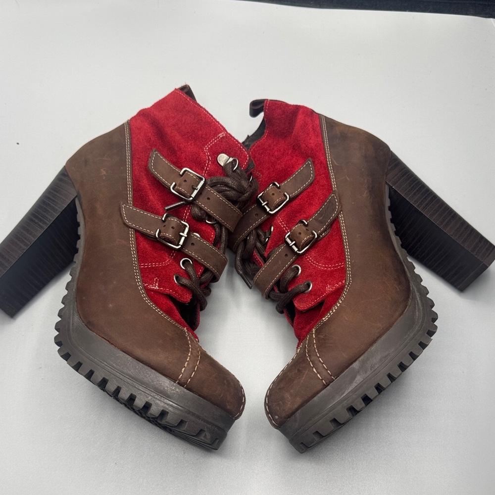 BATA size 9 Lug sole High Heel 4” Duck Boots Red Suede Brown Leather Straps